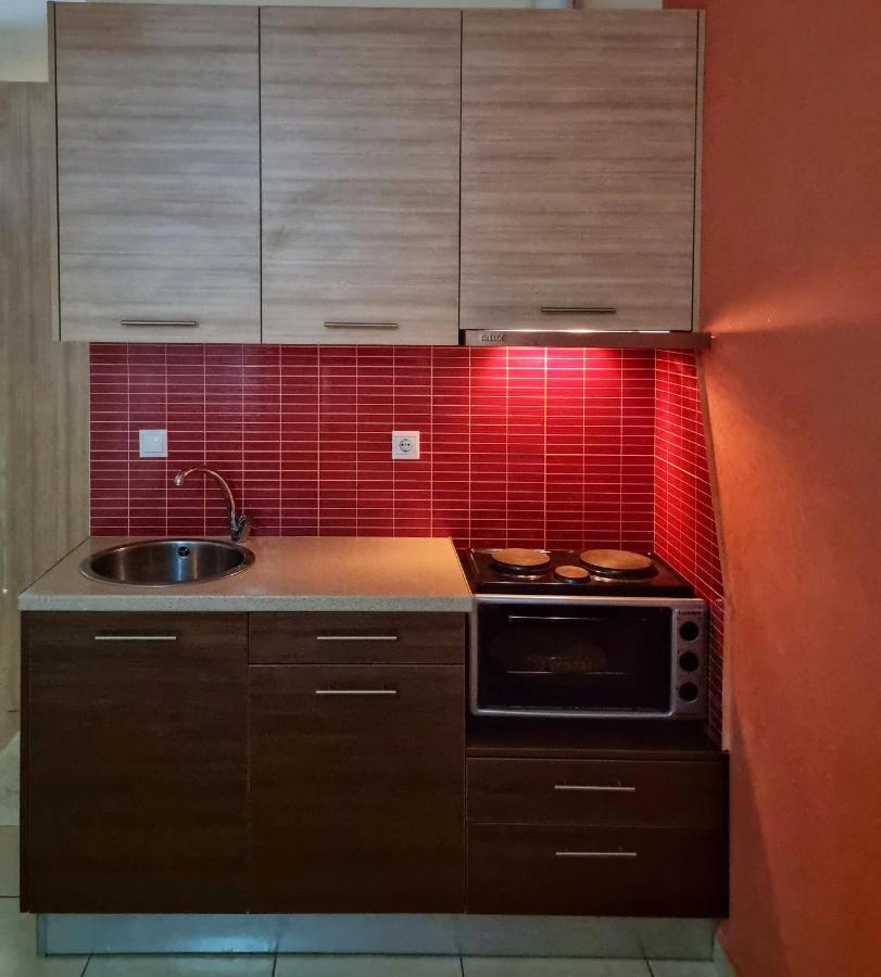 Studio Beleri Himare Bagian luar foto