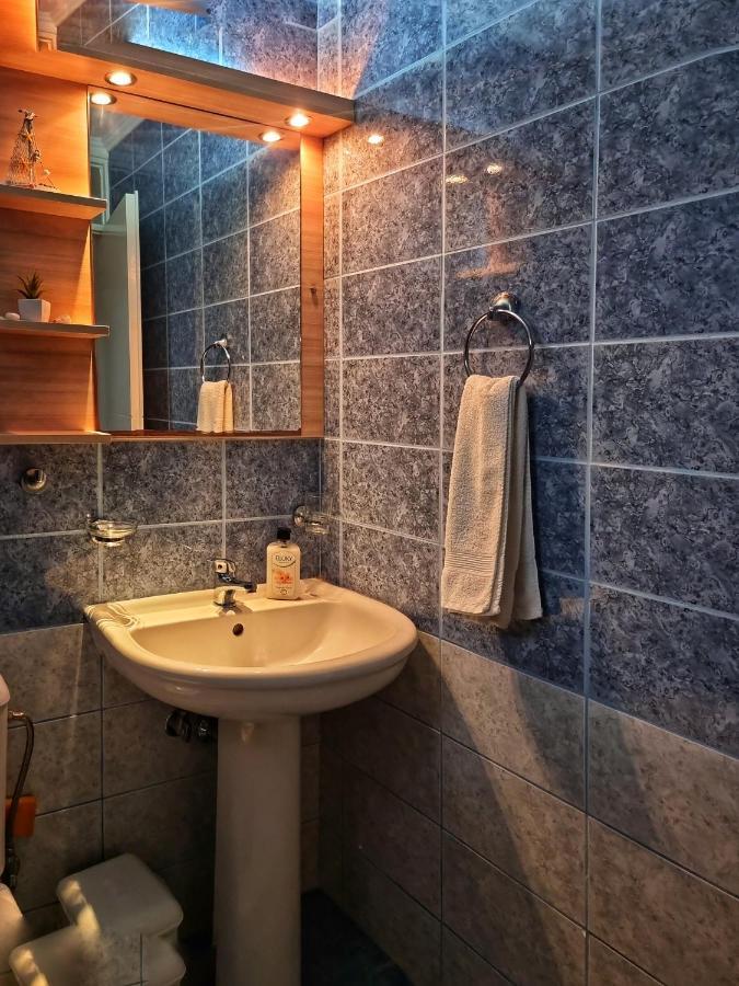 Studio Beleri Himare Bagian luar foto