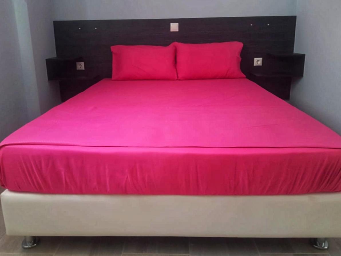 Studio Beleri Himare Bagian luar foto