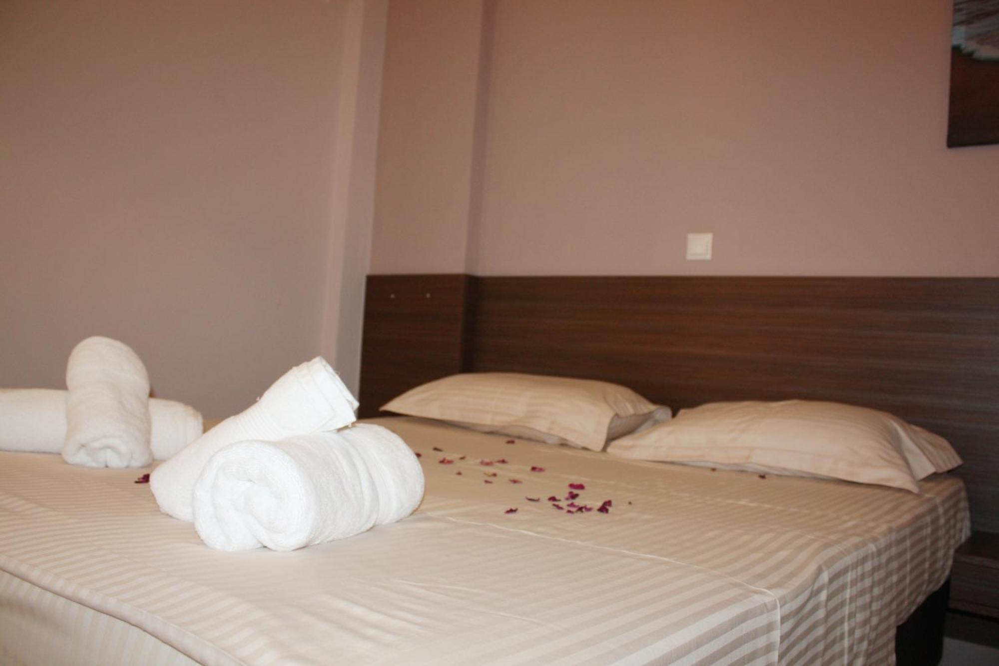 Studio Beleri Himare Bagian luar foto